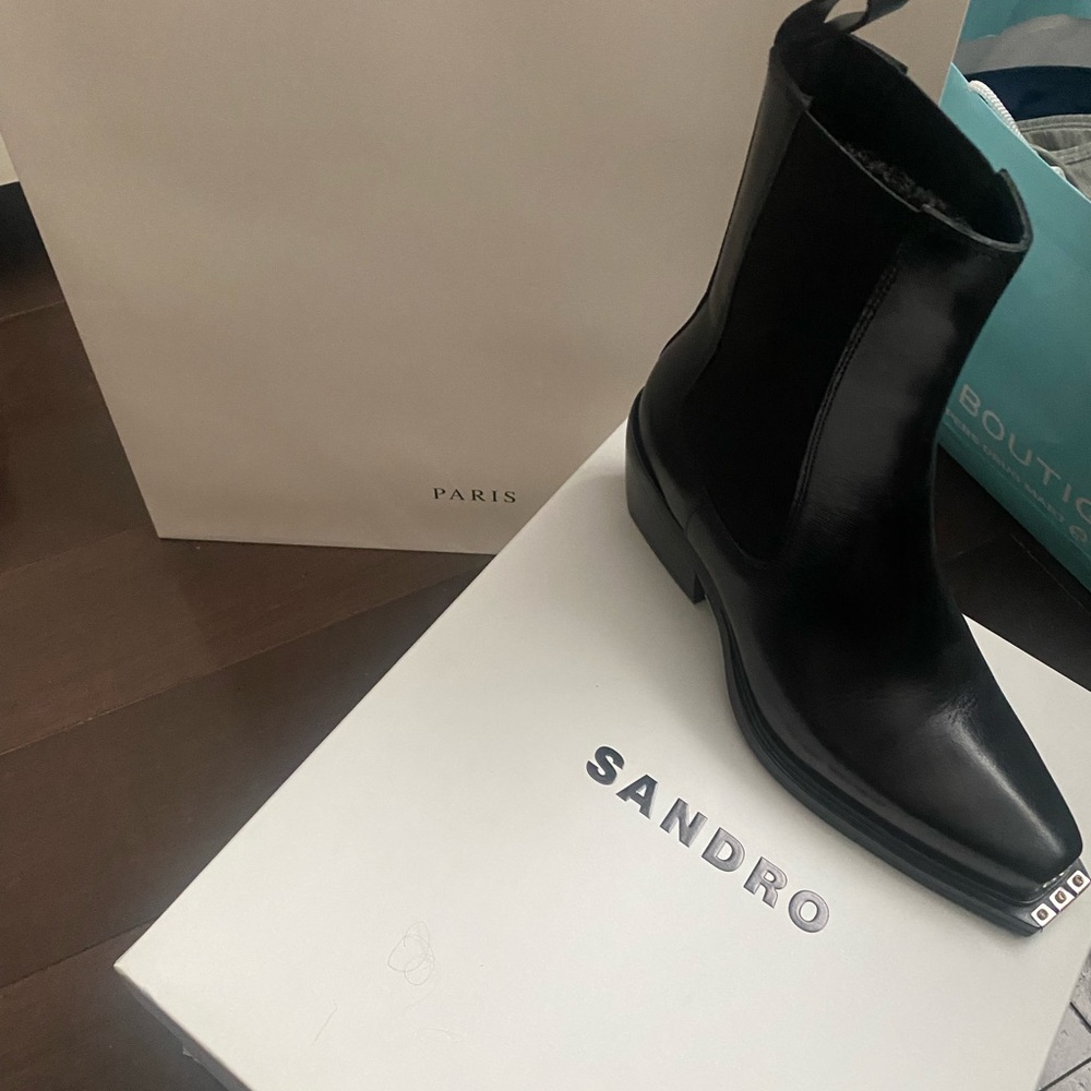 Sandro NEW LEATHER BOOTS